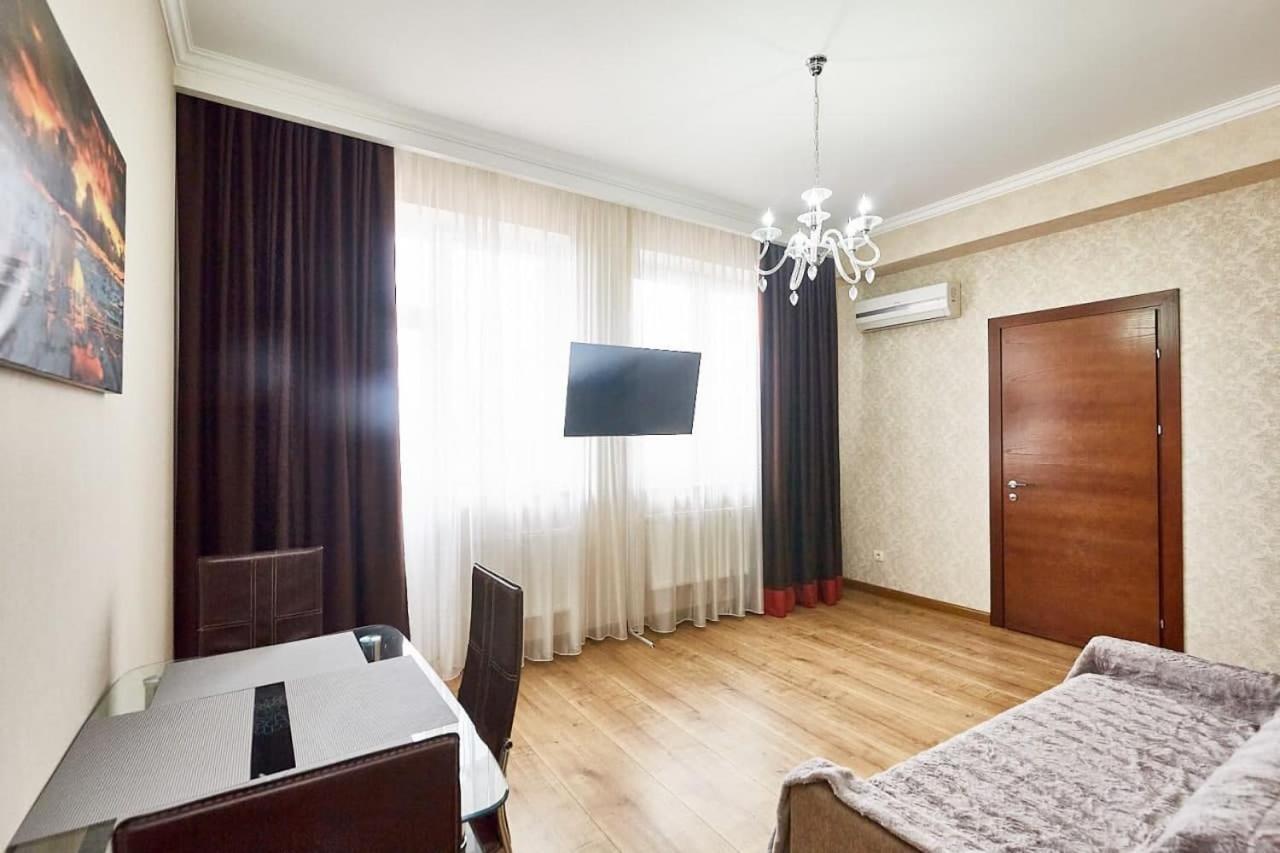 Ultracentral Spacious Apartment Chisinau Exterior foto