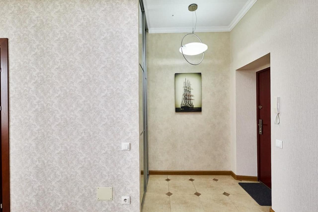 Ultracentral Spacious Apartment Chisinau Exterior foto