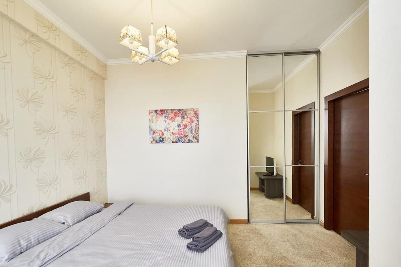 Ultracentral Spacious Apartment Chisinau Exterior foto