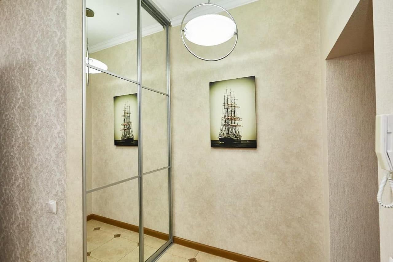 Ultracentral Spacious Apartment Chisinau Exterior foto